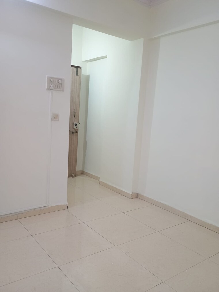 Room, rati-pushpa-gandha 1 Bedroom 460 Sq.Ft. Apartment In Kharigaon Thane 9179905