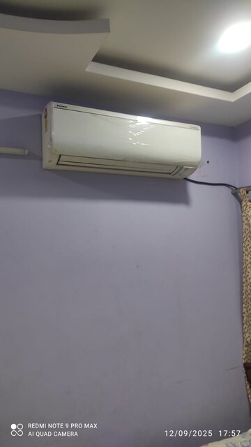 Furnished Amenities in 3 BHK Apartment at Manikonda – for Rent