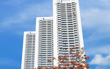 2 BHK Apartment For Sale in Rustomjee Elanza, Malad West