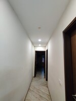 300 Sq.Ft. Retail Shop in Beautiful Shop At Main ma