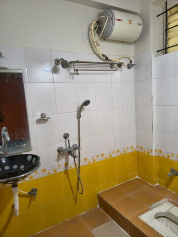Bathroom in 3 BHK Apartment at Mahaveer Rich, Jalahalli West – for Sale