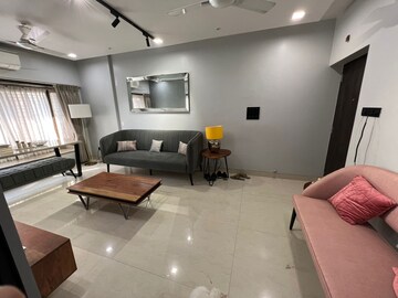 Team Area in 2 BHK Apartment at Utsav CHS Andheri, Andheri West – for Rent