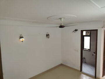 Room in 3 BHK Apartment at Chattarpur – for Sale