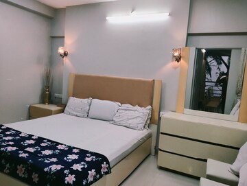 Bedroom in 2 BHK Apartment at Raj Spaces Apartment, Goregaon West – for Rent