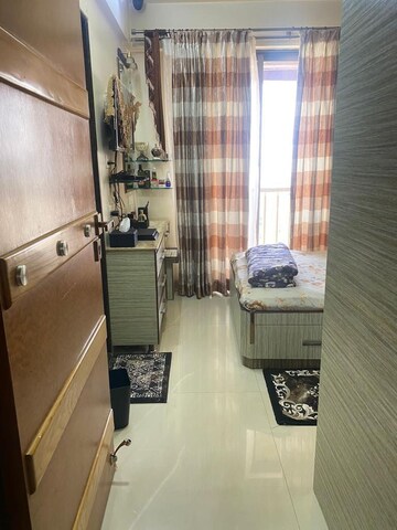 Team Area in 3 BHK Apartment at Omkar Alta Monte, Malad East – for Rent