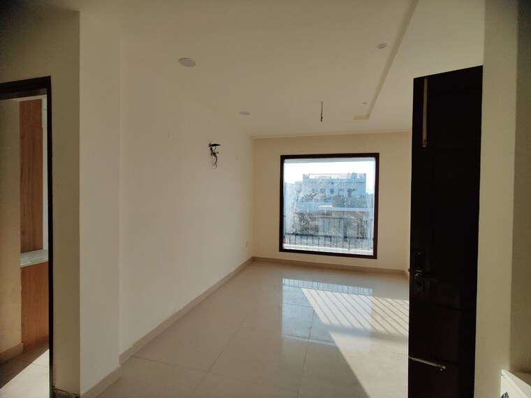 Room, sector 117 2 Bedroom 990 Sq.Ft. Apartment In Sector 117 Mohali 9180020