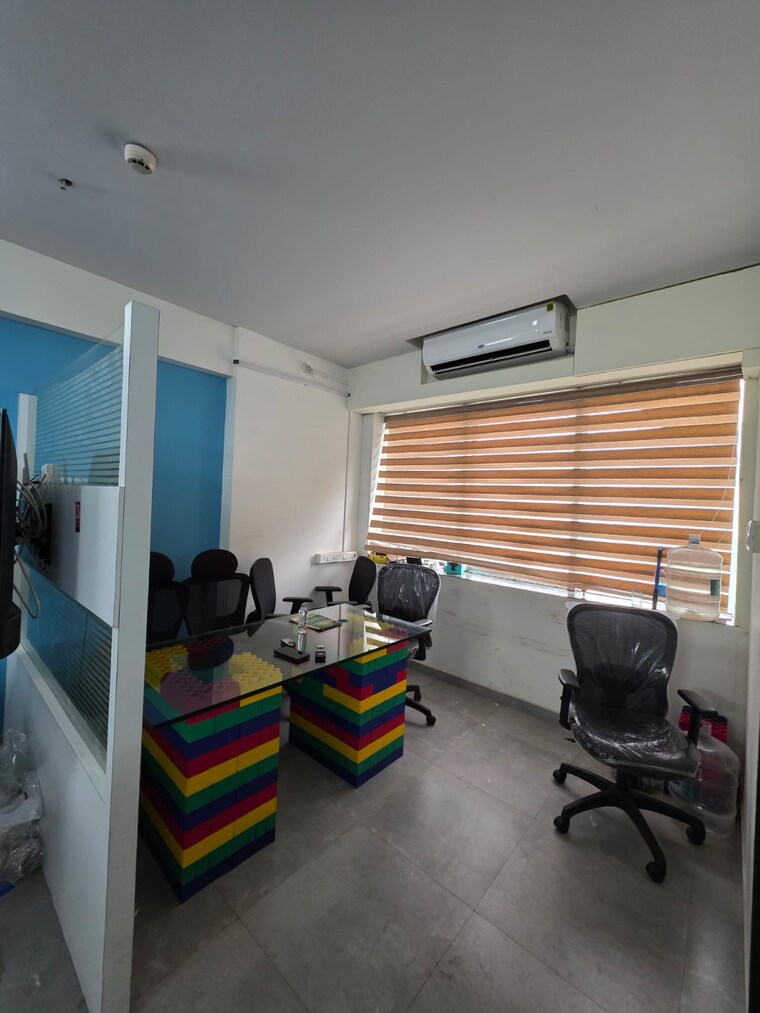  Parking, tropical-prima-chs Commercial Office Space 550 Sq.Ft. In Naupada Thane 9180058