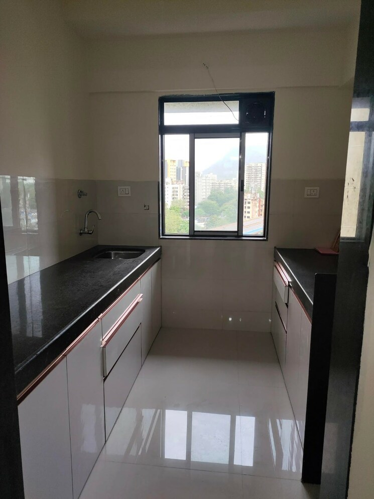 Kitchen, shell-colony 2 Bedroom 700 Sq.Ft. Apartment In Chembur Mumbai 9180021