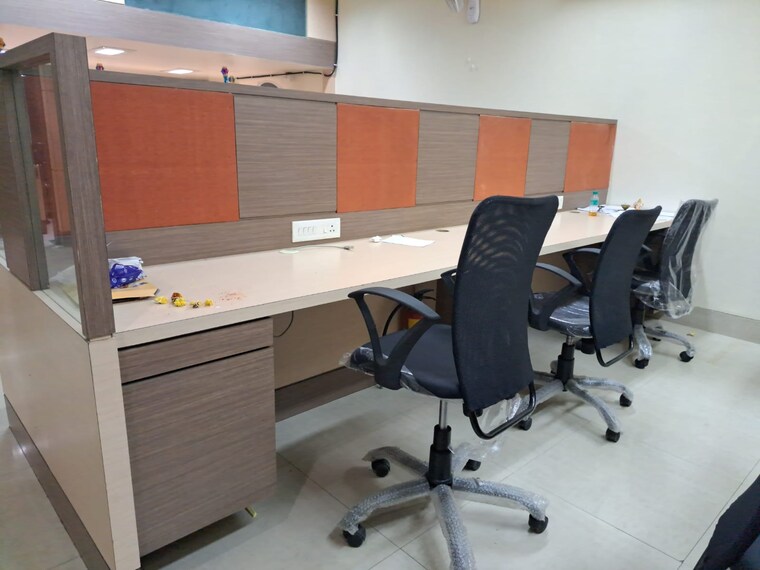 Team Area, seawoods-grand-central-mall Commercial Showroom 1134 Sq.Ft. In Seawoods Navi Mumbai 9180060