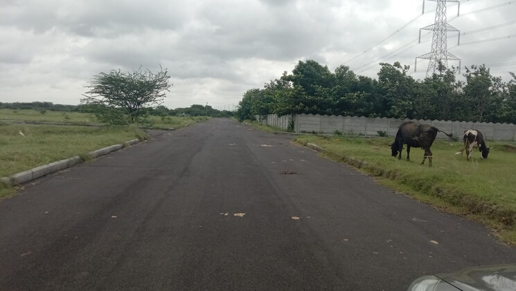 Nearby, kothapet  306 Sq.Yd. Plot In Kothapet Hyderabad 9180157