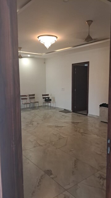 Room in 3 BHK Independent House at GMADA Eco City, North Mullanpur – for Rent