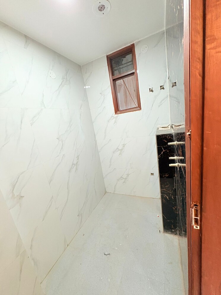 undefined, chattarpur 3 Bedroom 1080 Sq.Ft. Independent House In Chattarpur Delhi 9180244