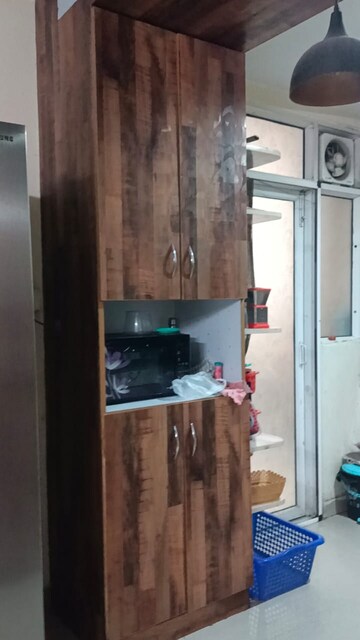 Furnished Amenities in 3 BHK Apartment at Hawelia Valencia Homes, Sector 1 Greater Noida – for Rent