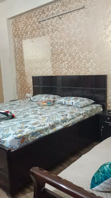 Bedroom in 3 BHK Apartment at Hawelia Valencia Homes, Sector 1 Greater Noida – for Rent