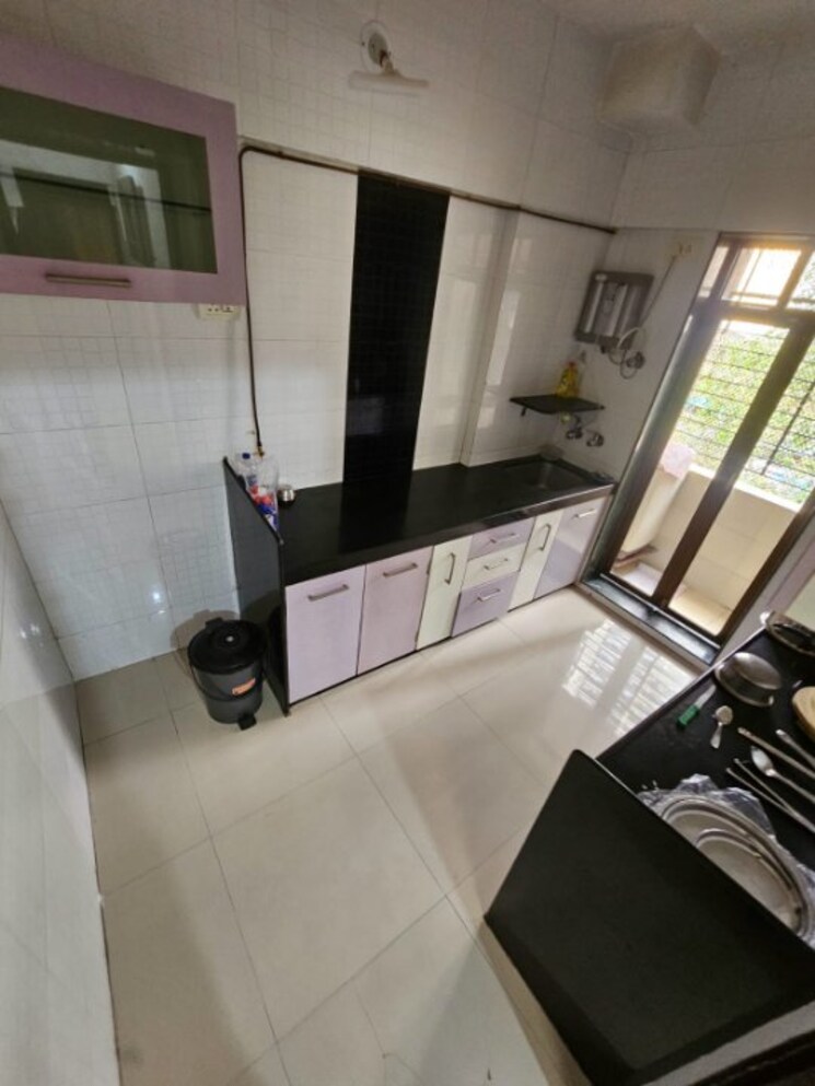 Kitchen, krishna-kunj-kandivali Pg For Boys & Girls In Kandivali East 9180115