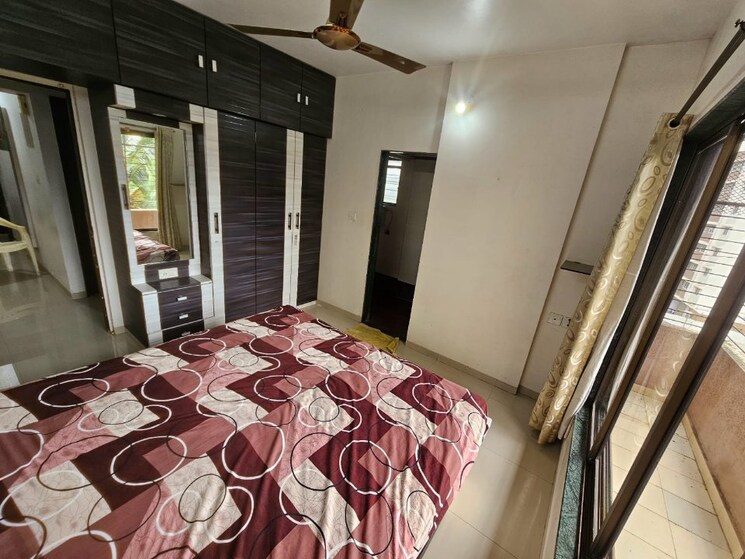 Room, krishna-kunj-kandivali Pg For Boys & Girls In Kandivali East 9180115