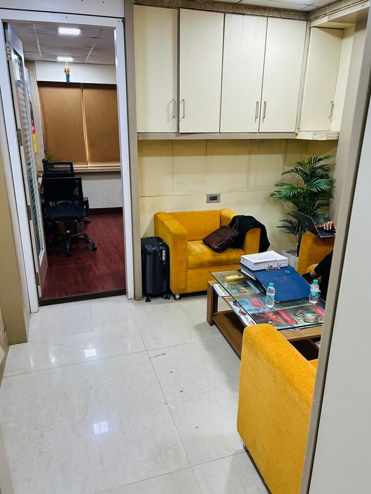 Team Area, fort Commercial Office Space 1601 Sq.Ft. In Fort Mumbai 9180247