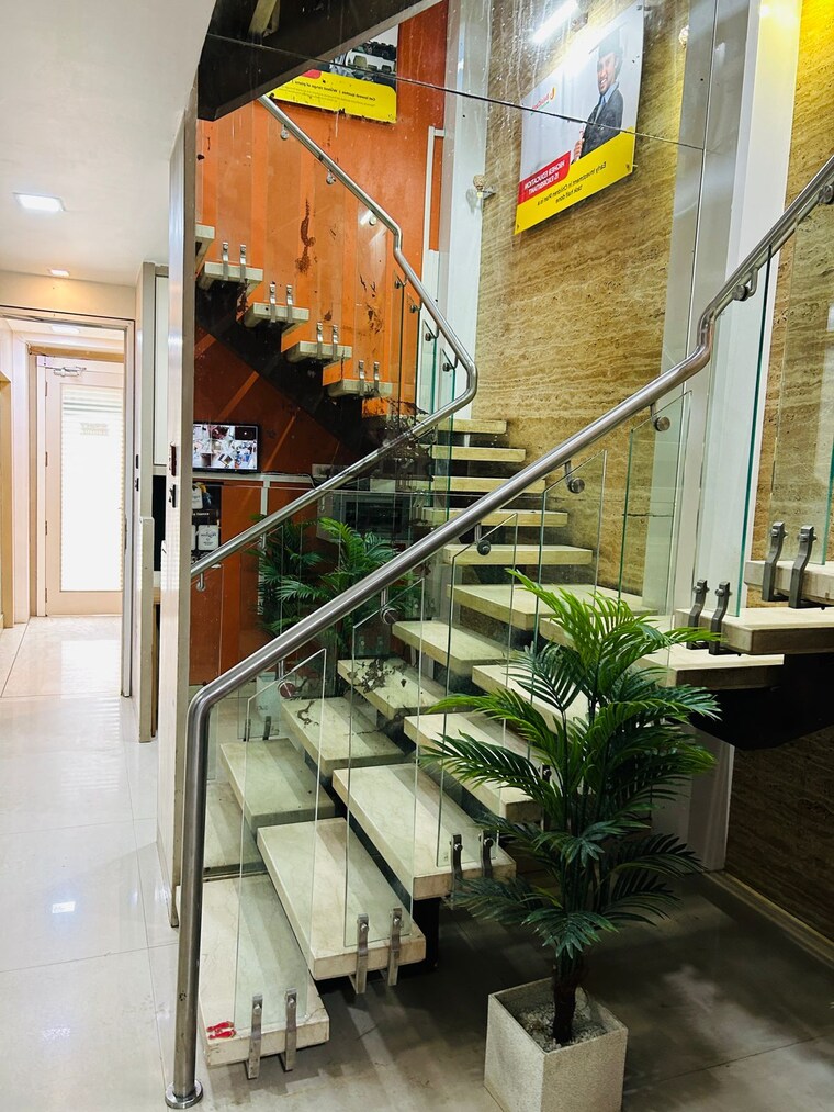 Balcony, fort Commercial Office Space 1601 Sq.Ft. In Fort Mumbai 9180247