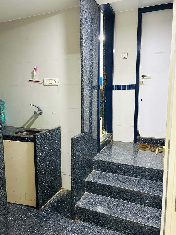 undefined, fort Commercial Office Space 1601 Sq.Ft. In Fort Mumbai 9180247