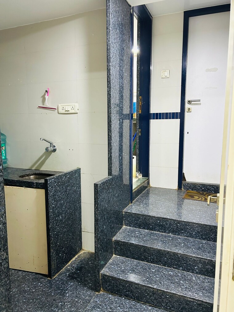 undefined, fort Commercial Office Space 1601 Sq.Ft. In Fort Mumbai 9180247