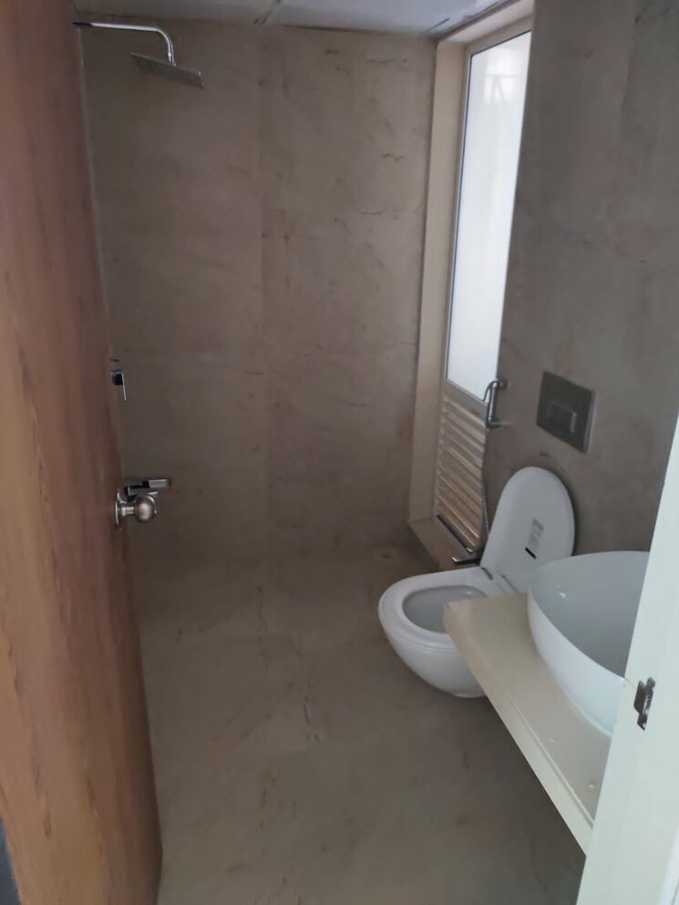 Bathroom, dosti-west-county 2 Bedroom 750 Sq.Ft. Apartment In Balkum Pada Thane 9180258