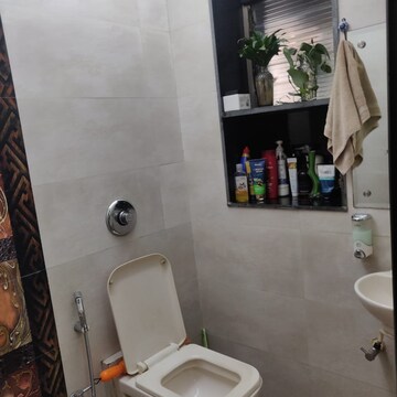 Bathroom in 1 BHK Apartment at Raheja Township, Raheja Twp – for Rent