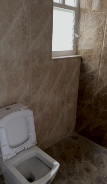 Bathroom in 3 BHK Apartment at Shriram Southern Crest, Jp Nagar – for Sale