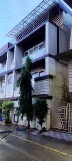 4 BHK + Pooja Room,Extra Room 156 Sq.Yd. Villa in Independent Bunglow