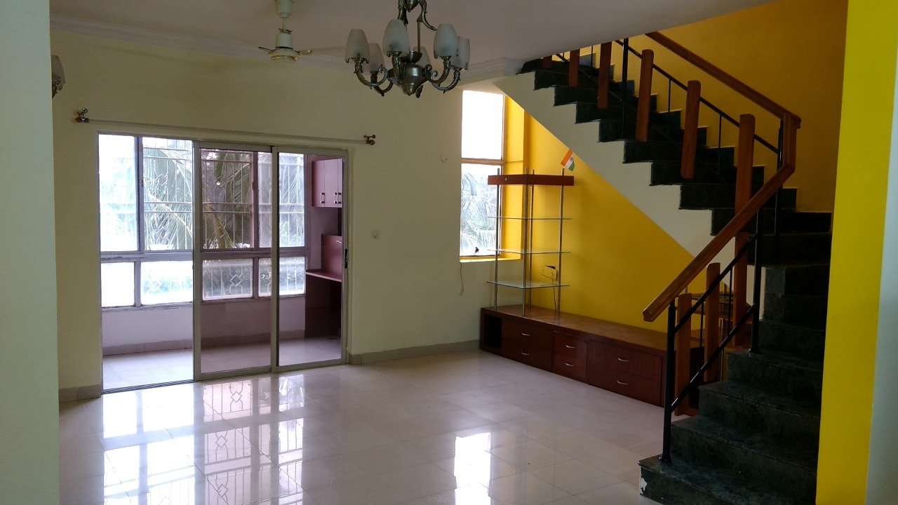 3 BHK + Pooja Room,Study Room,Extra Room Apartment For Sale in Mantri Residency