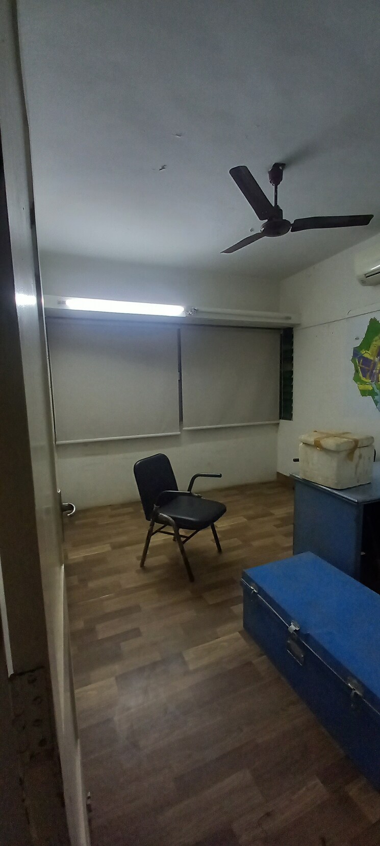 undefined, ashram road Commercial Office Space 1000 Sq.Ft. In Ashram Road Ahmedabad 9180399