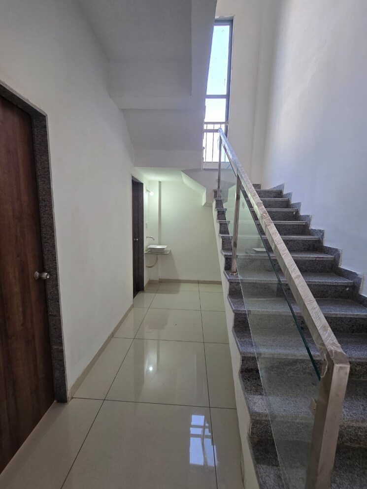 undefined, bhayli road 3 Bedroom 2400 Sq.Ft. Penthouse In Bhayli Road Vadodara 9180393