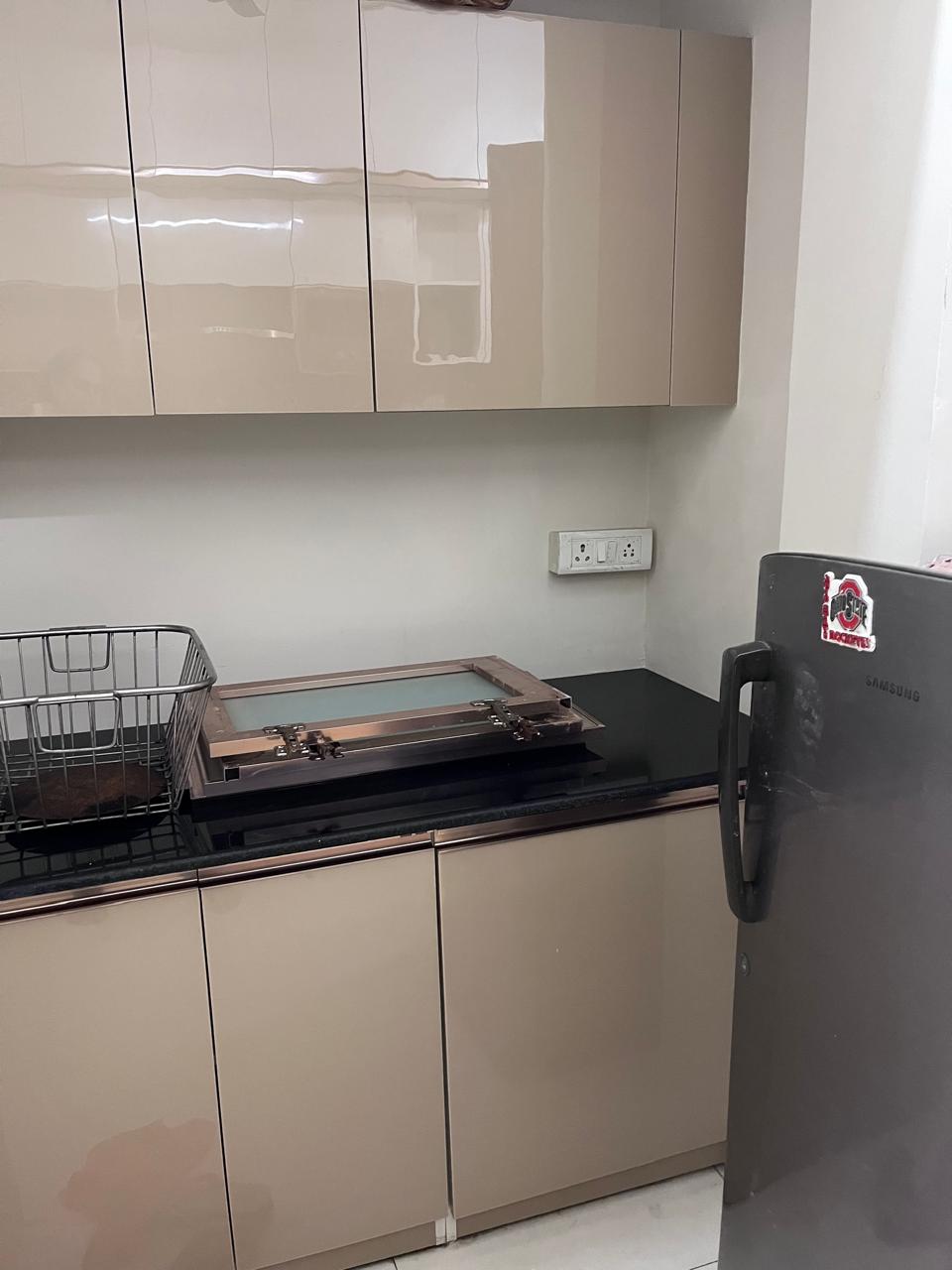 1 BHK + Extra Room Apartment For Rent in Lodha Amara