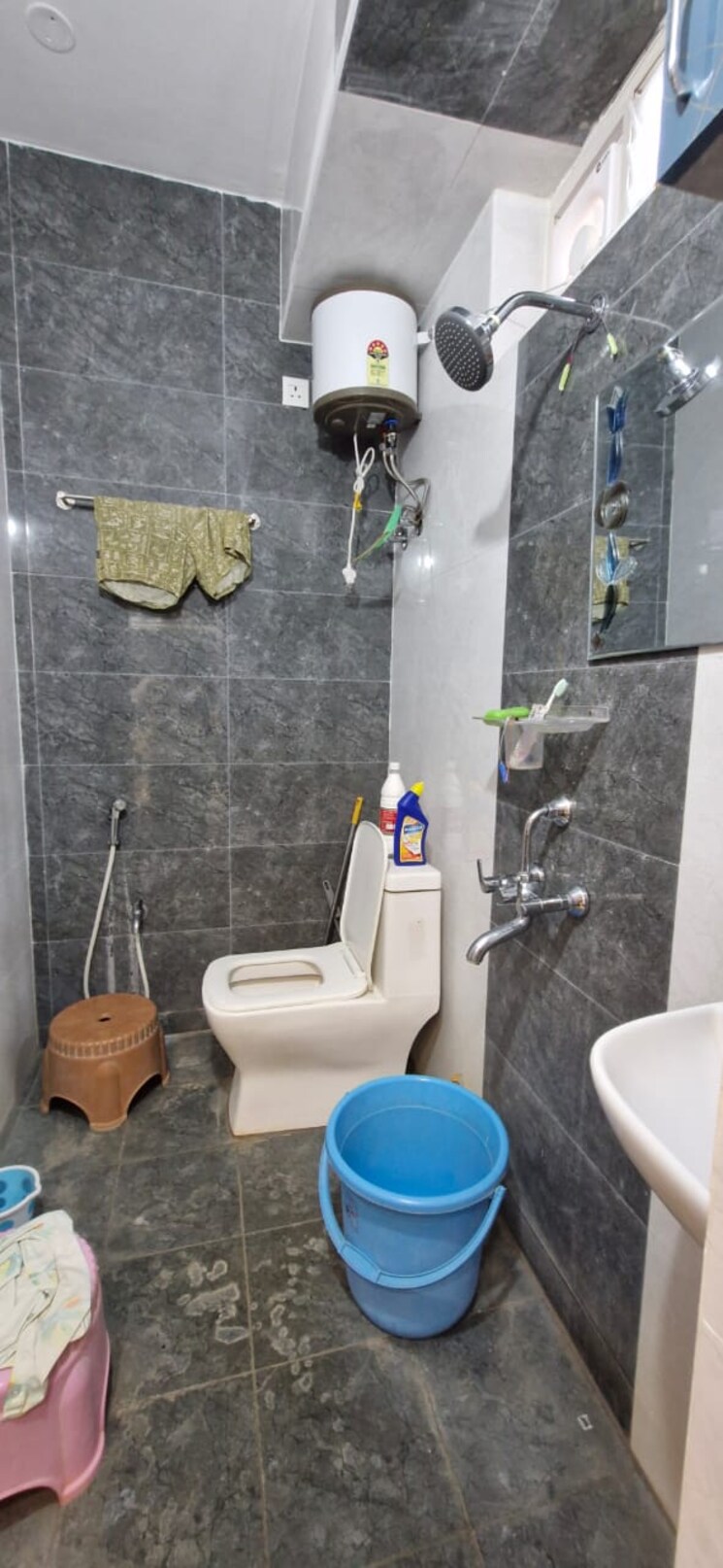 Bathroom, kondapur 3 Bedroom 1800 Sq.Ft. Builder Floor In Kondapur Hyderabad 9180492