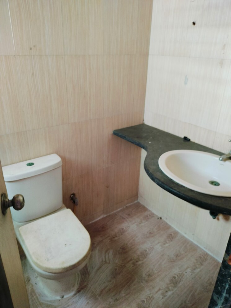 Attached Bathroom, ajmera-yogi-dham-phase-iii 1 Bedroom 595 Sq.Ft. Apartment In Kalyan West Thane 9180502