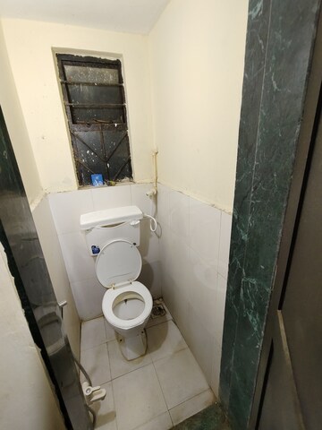 Bathroom in 1 BHK Apartment at Popular Heights, Koregaon Park – for Rent