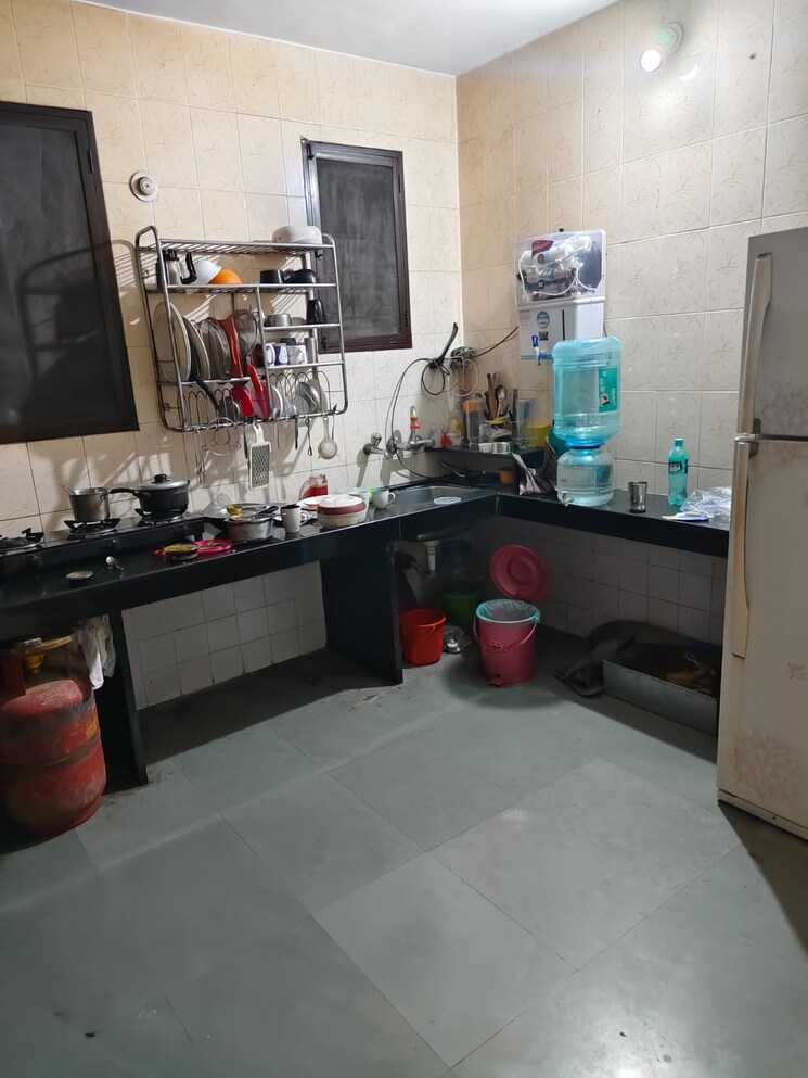 Kitchen, popular-heights 1 Bedroom 500 Sq.Ft. Apartment In Koregaon Park Pune 9180513