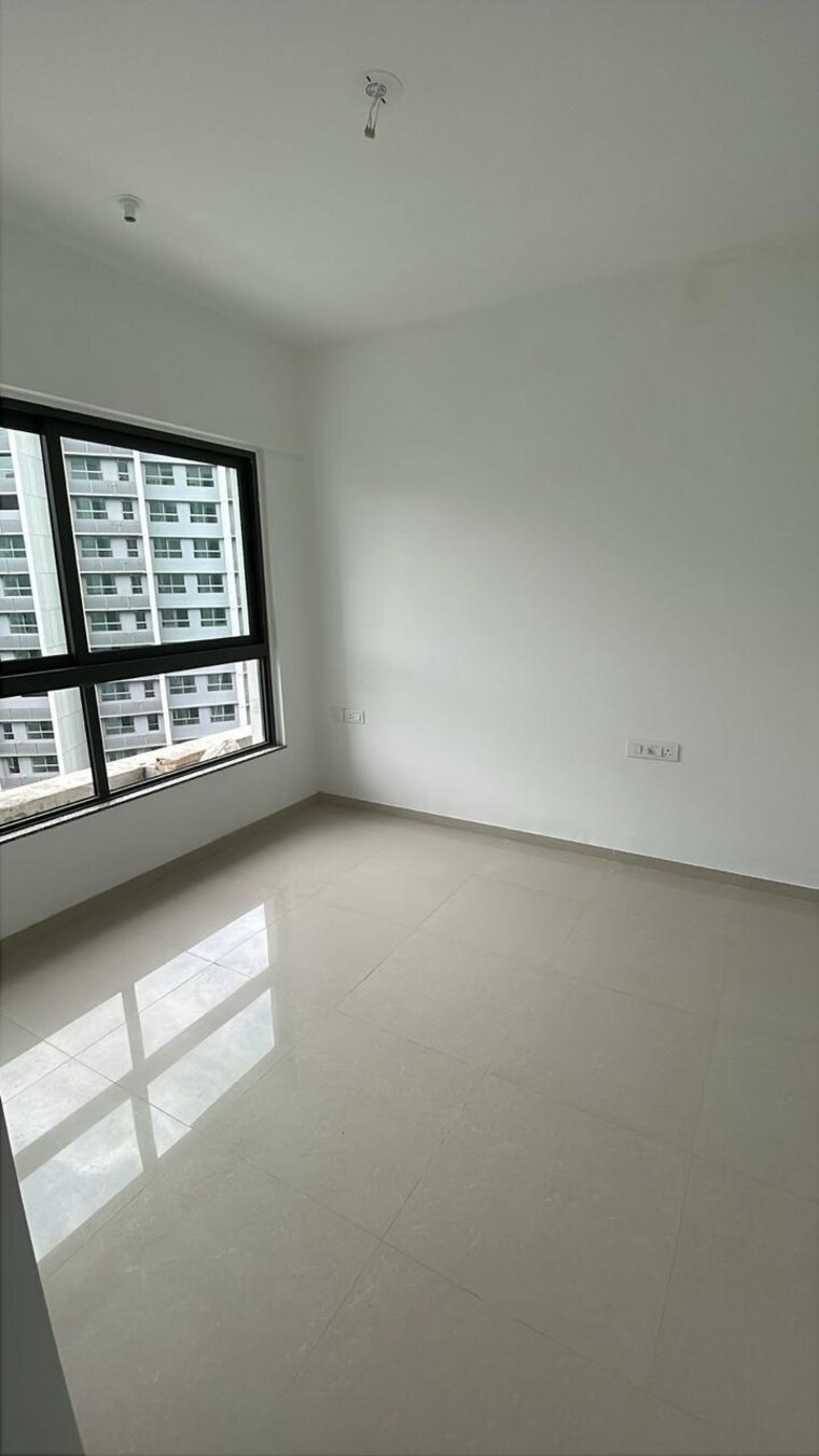 Room, kalpataru-immensa 2 Bedroom 637 Sq.Ft. Apartment In Kolshet Road Thane 9180526