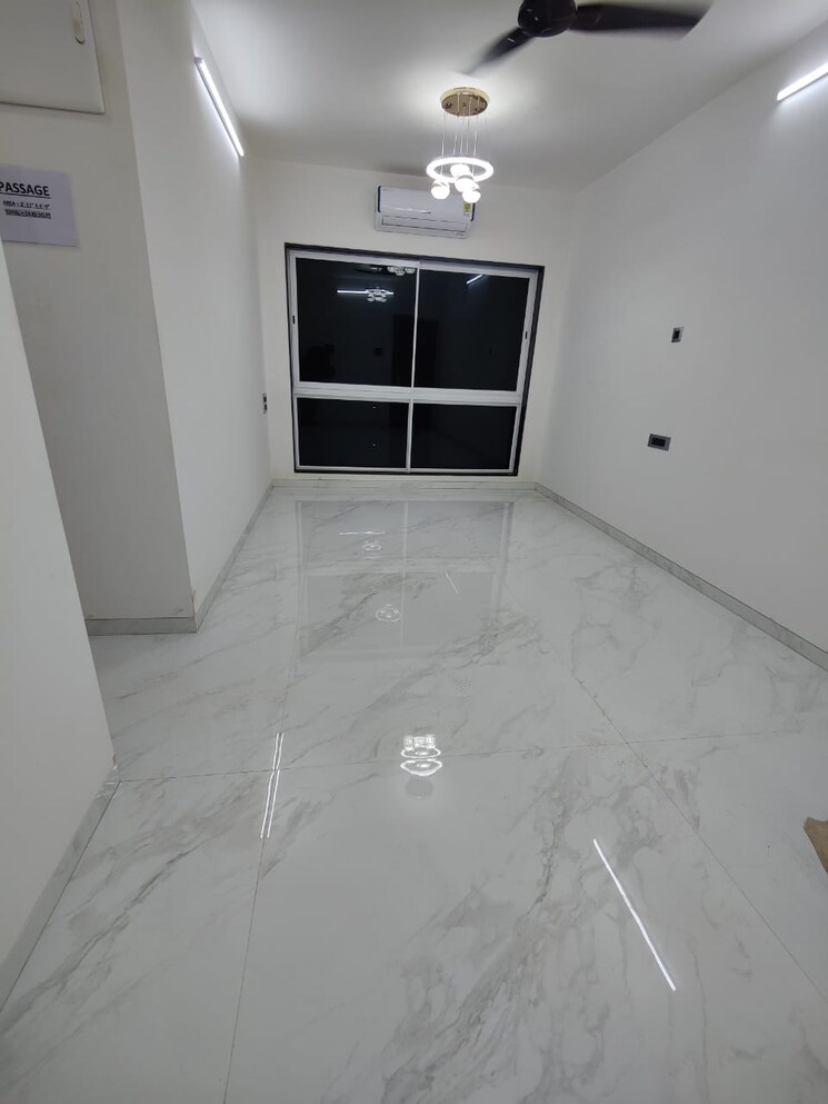 Room, shreeji-bkc-crown 2 Bedroom 650 Sq.Ft. Builder Floor In Kurla West Mumbai 9180519