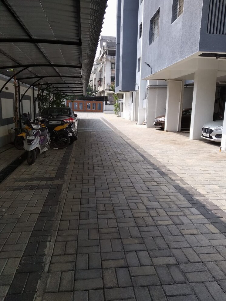  Parking, thakar-patliputra-heights 1 Bedroom 600 Sq.Ft. Apartment In Anand Nagar Pune 9180517