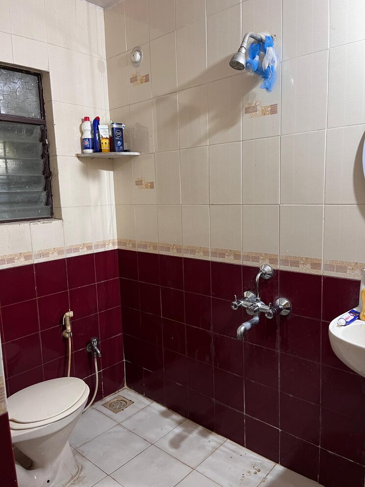 Bathroom, tirupati-campus 3 Bedroom 900 Sq.Ft. Apartment In Tingre Nagar Pune 9180534