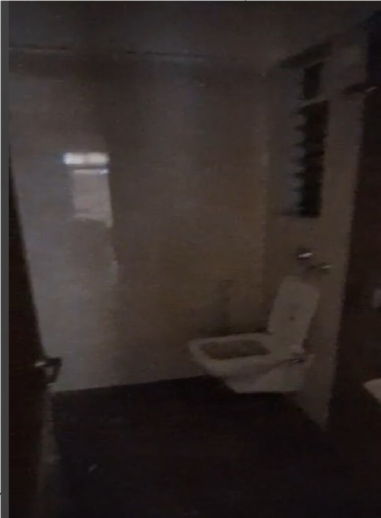 Bathroom, adityaraj-central 3.5 Bedroom 1290 Sq.Ft. Apartment In Ghatkopar East Mumbai 9180442