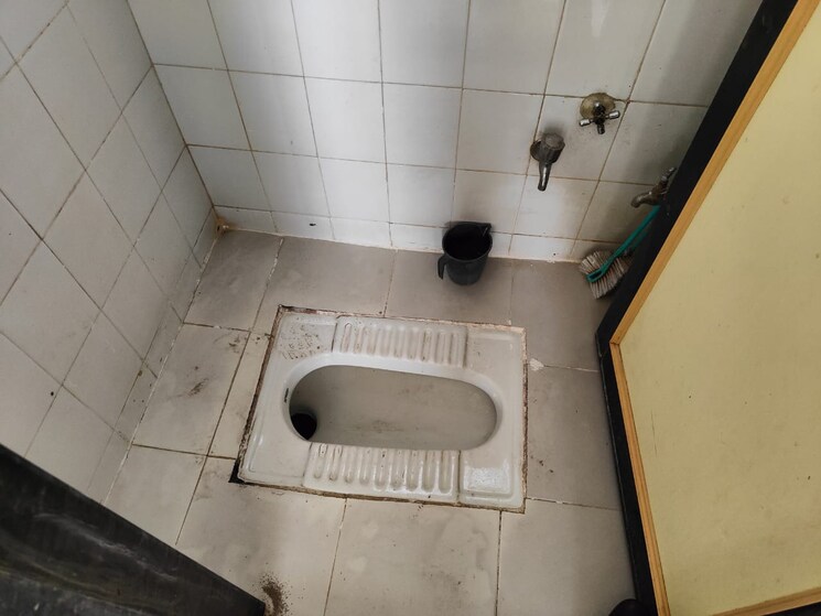 Bathroom, pragati-park-residency 1 Bedroom 610 Sq.Ft. Apartment In Anand Nagar Pune 9180547