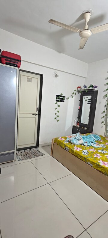 Bedroom in 3 BHK Apartment at Bunty Mayur Kilbil, Dhanori – for Rent