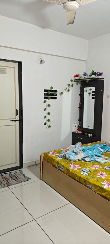 Bedroom in 3 BHK Apartment at Bunty Mayur Kilbil, Dhanori – for Rent