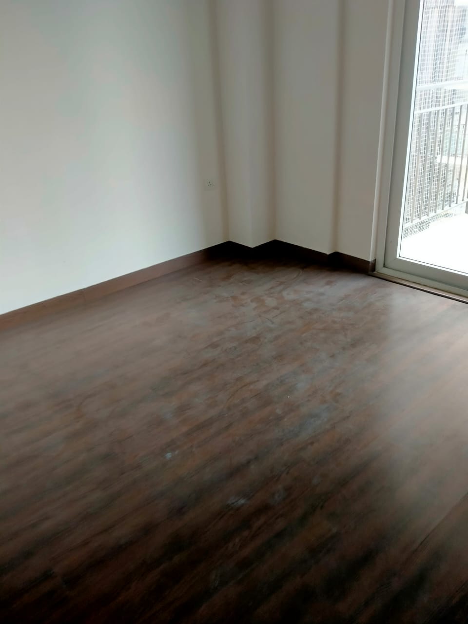 3 BHK + Servant Room Apartment For Rent in Conscient Heritage One