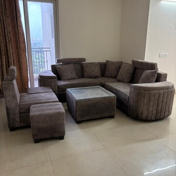 3 BHK Apartment For Rent in Artique Uptown Skylla, International Airport Road