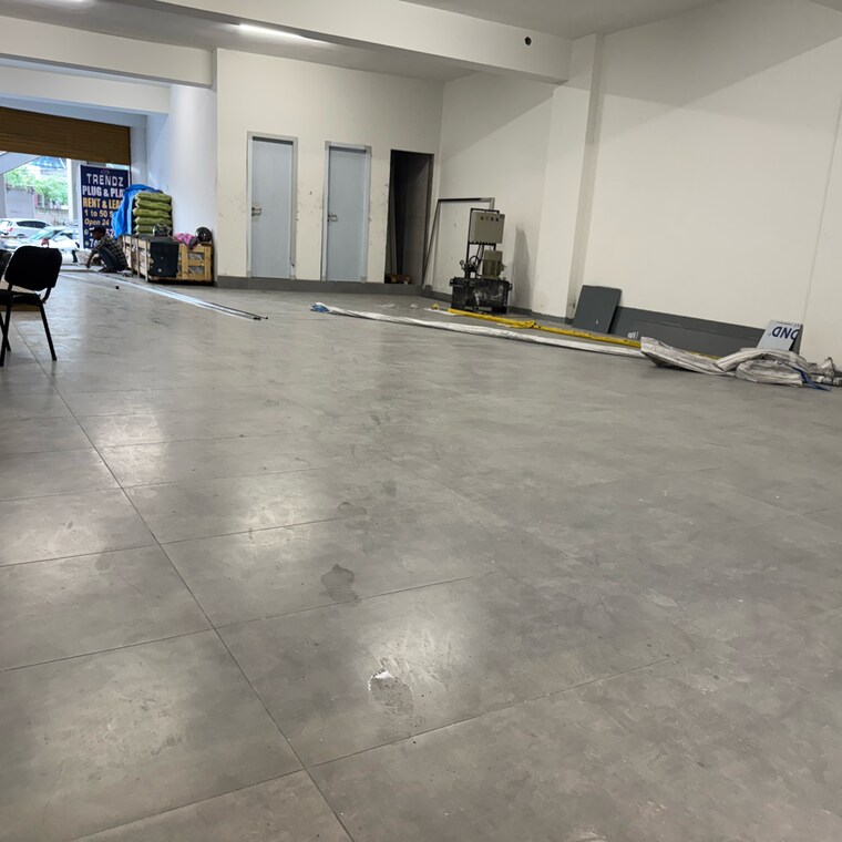  Parking, madhapur Commercial Shop 3200 Sq.Ft. In Madhapur Hyderabad 9180589