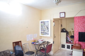 Team Area in 2 BHK Apartment at Prathamesh Nagari, Anand Nagar – for Rent