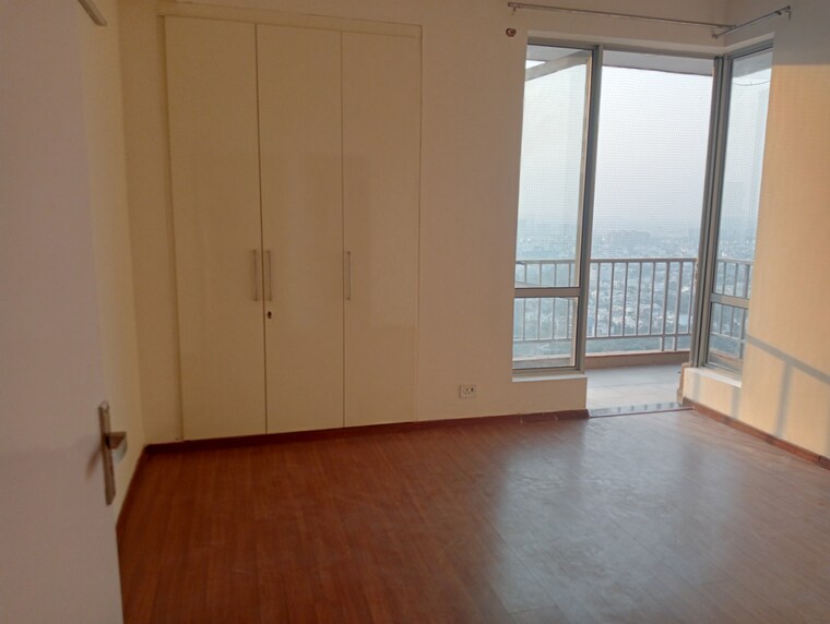 Room, pioneer-park-phase-1 3.5 Bedroom 2060 Sq.Ft. Apartment In Sector 61 Gurgaon 9180597