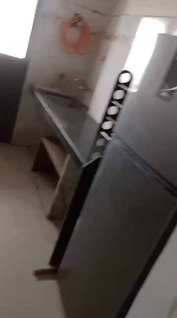 Furnished Amenities in 1 BHK Apartment at Andheri West – for Rent